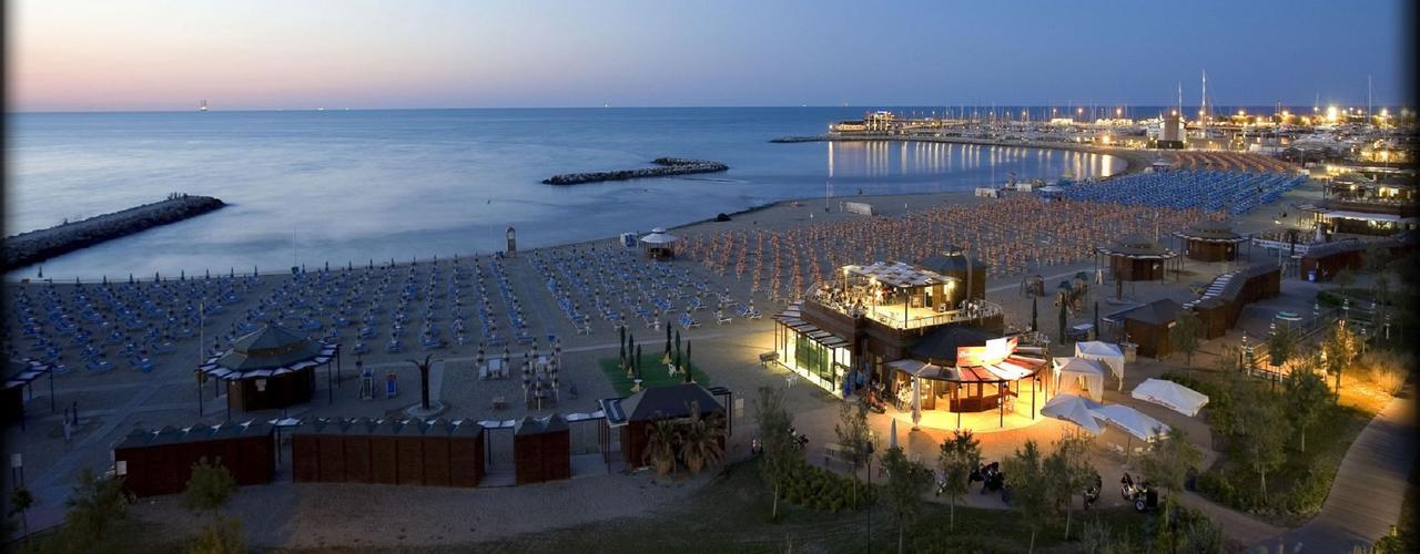 Hotel Prestige Rimini Extérieur photo