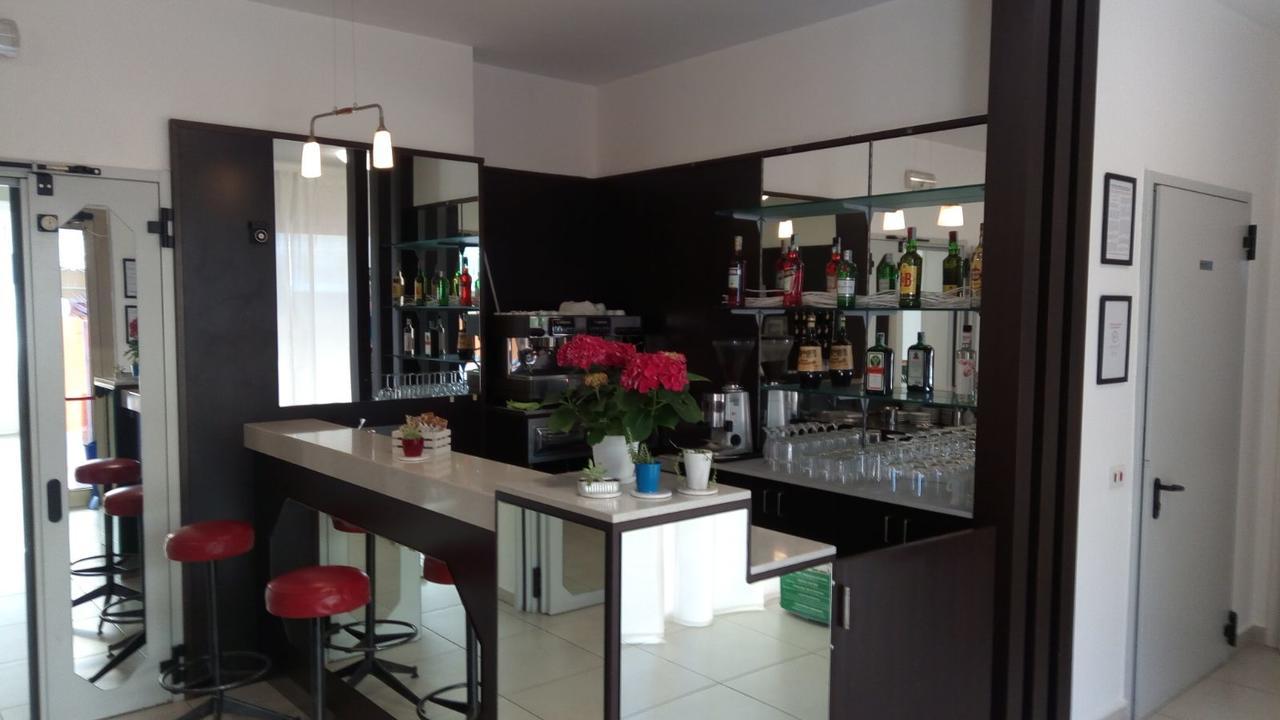 Hotel Prestige Rimini Extérieur photo